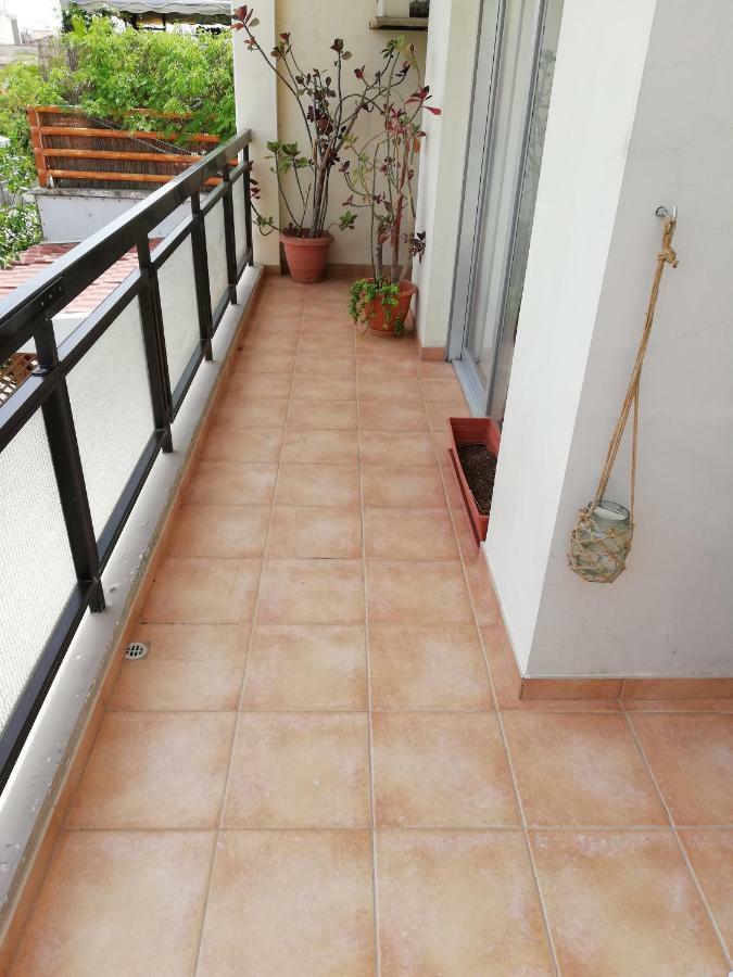 Family Nest In The Heart Of Limassol Villa Buitenkant foto